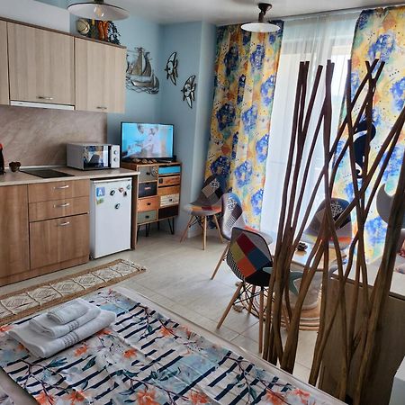 Green Life Studio Созопол Екстериор снимка